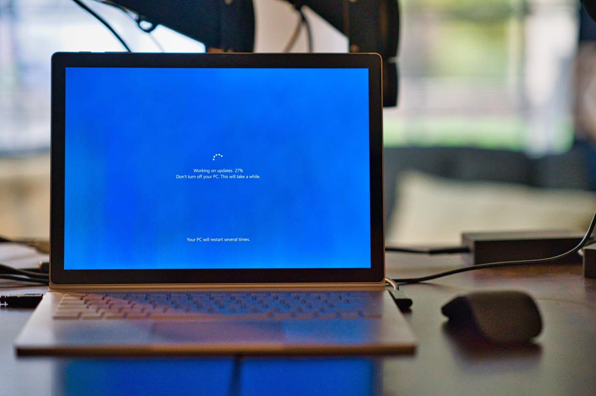 Windows-11-version-21H2-and-22H2-will-reach-end-of-support-in-October