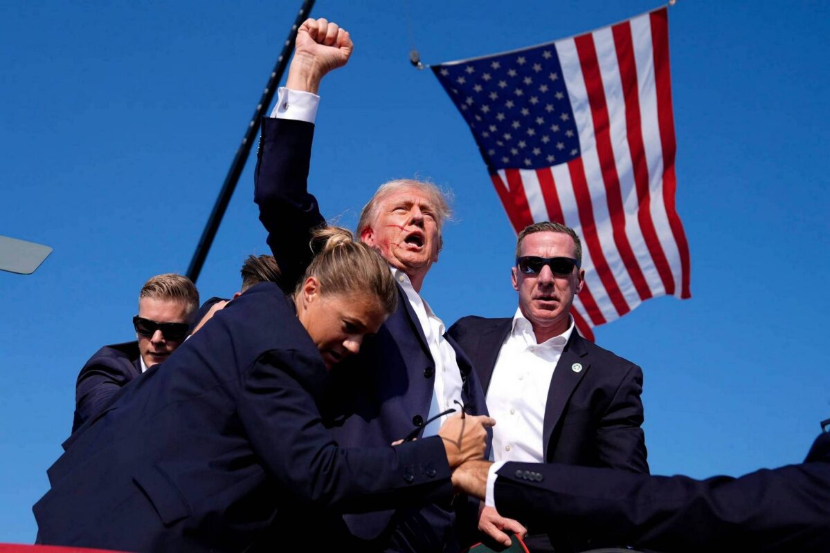 donadl-trump-fight