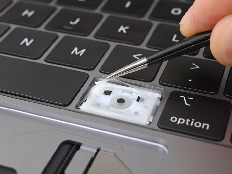 MacBook 07082024