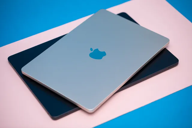 247043 Apple MacBook Air 2024 AKrales 0066