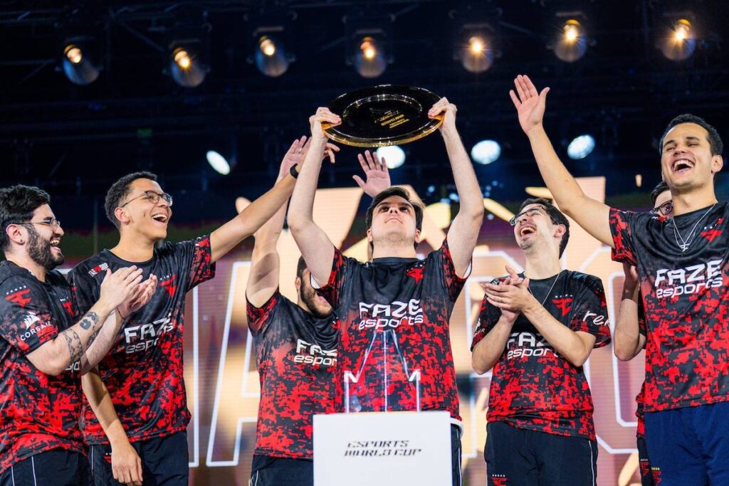 Diễn biến Esports World Cup 2026 tuần 6: Team Flash giành vị trí thứ bảy tại PUBG Mobile 2 EWC26 20260815 COMP GEN TRP X X R6 FAZE X 214702 97817 HQ
