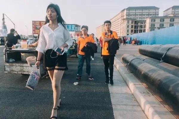 Thị trấn ma ở Trung Quốc sau khi Foxconn đóng cửa công xưởng 1 iphone city business insider 2933