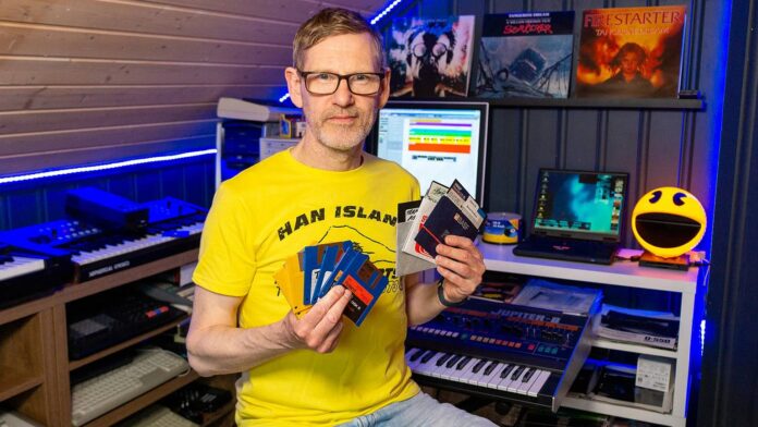 floppy disk thumb