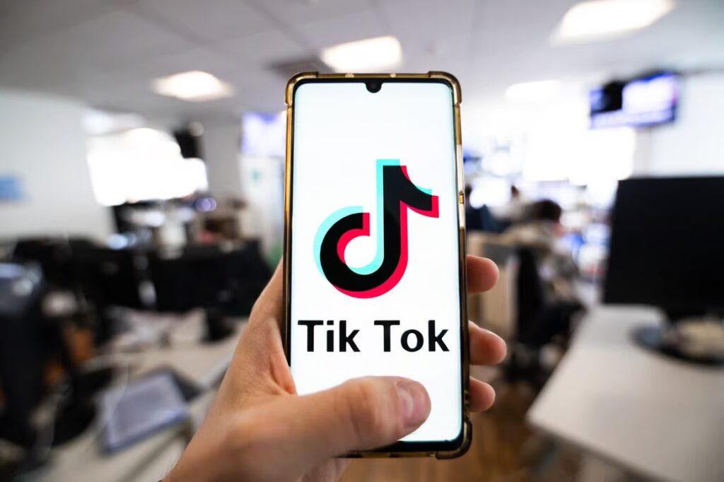 Liên minh châu Âu để ngỏ khả năng cấm cửa TikTok 1 tiktok eu 02052024 thumb
