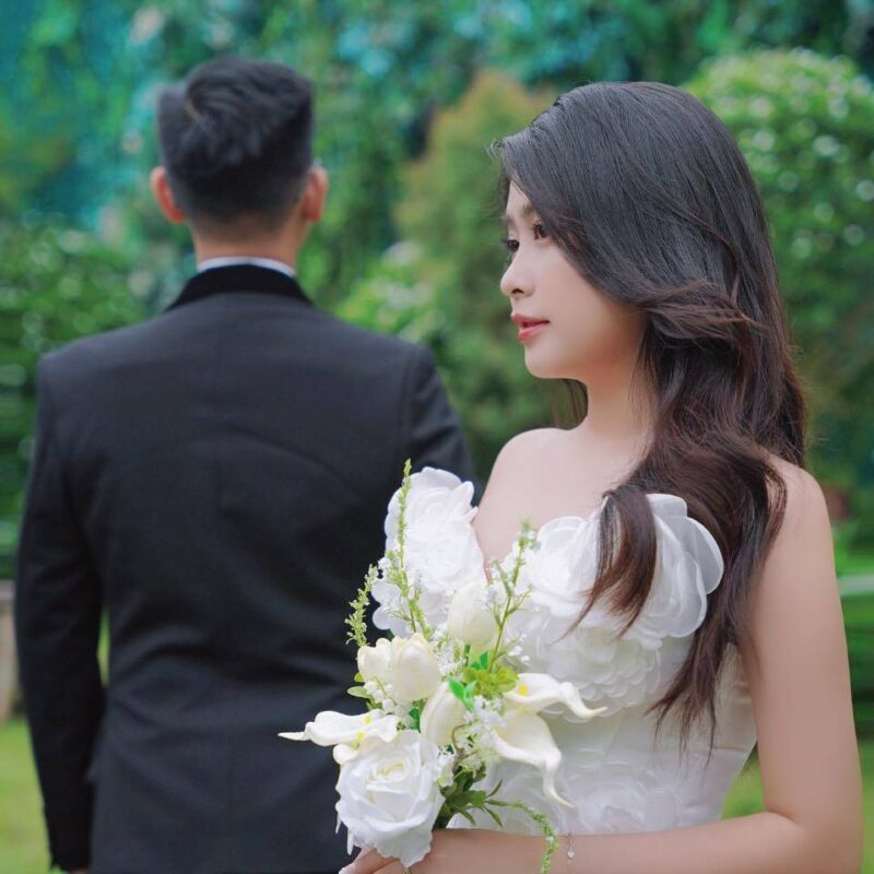 Streamer Milona lấy chồng 1 loan milona