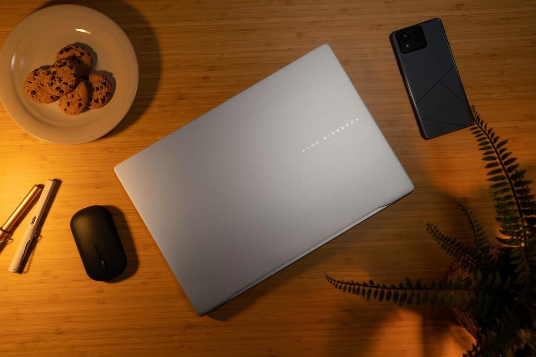 Vivobook S14