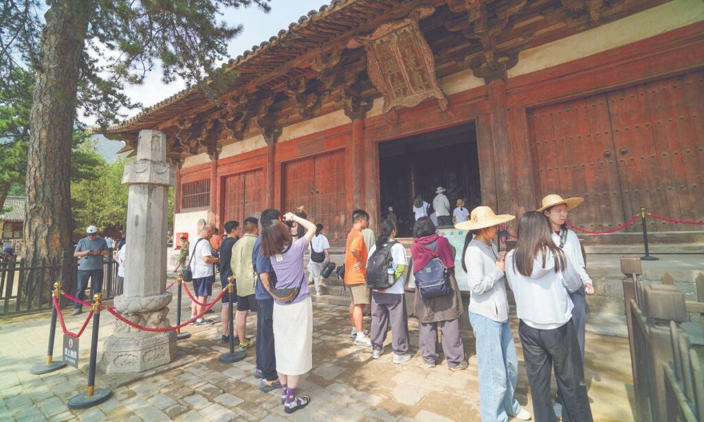 Đổ xô du lịch các điểm trong Black Myth: Wukong 1 foguang temple