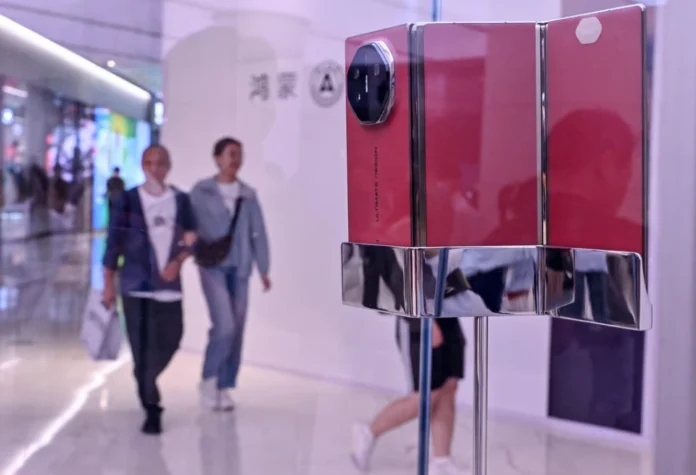 Huawei Mate XT