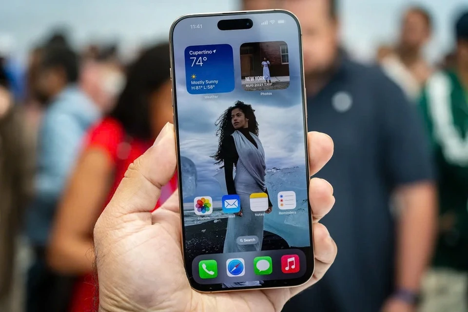iPhone 16 11092024