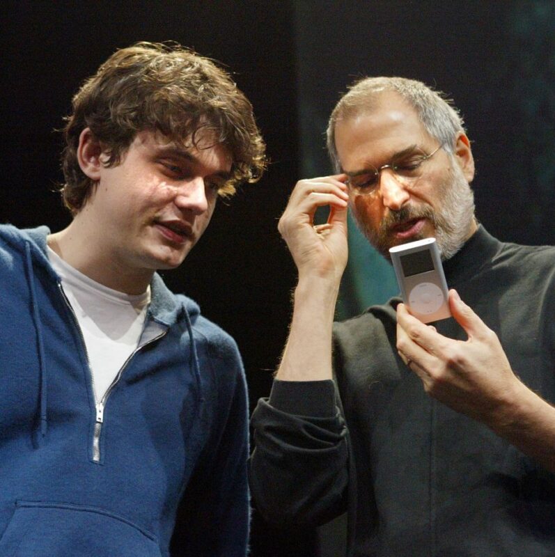 2004 IPOD GettyImages 2848396 1