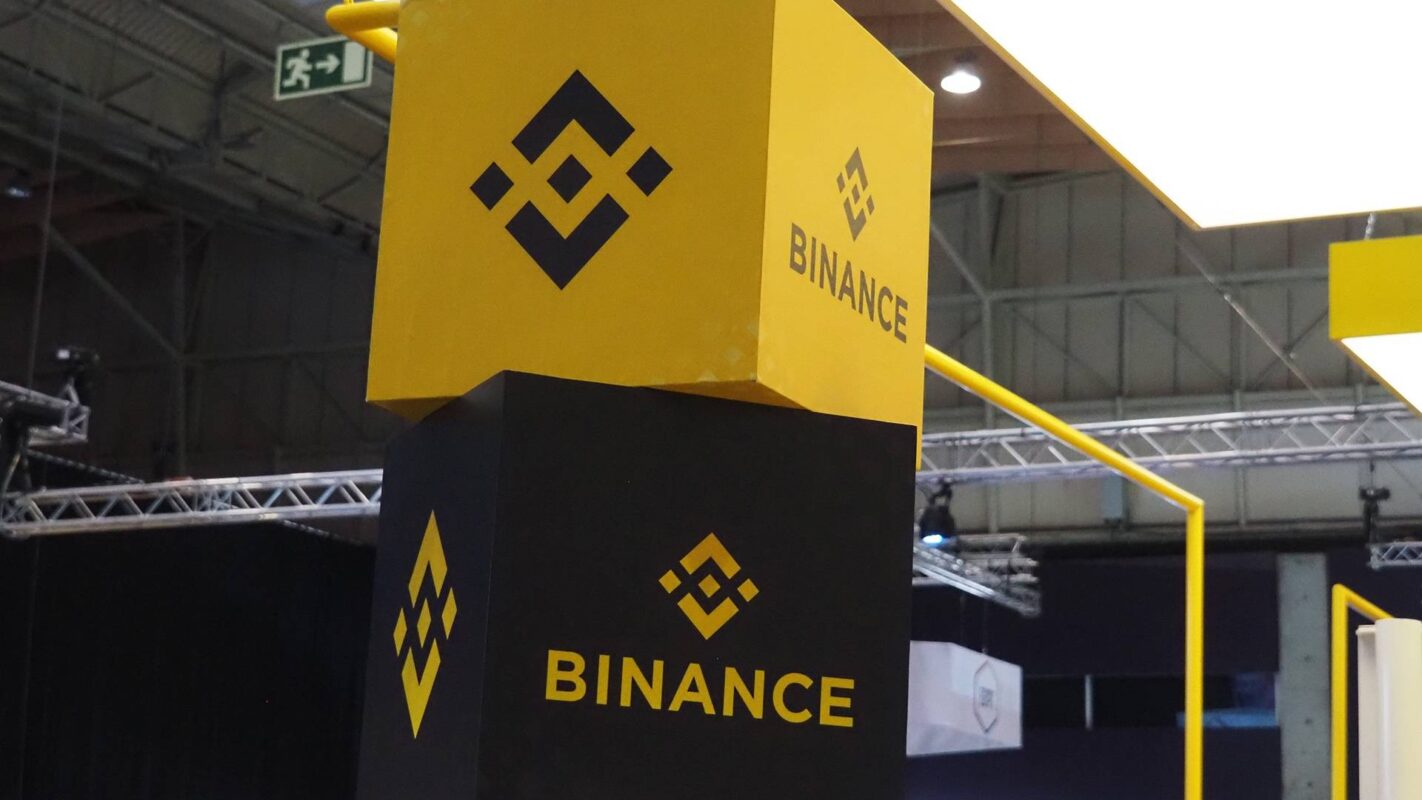 Binance-04102024