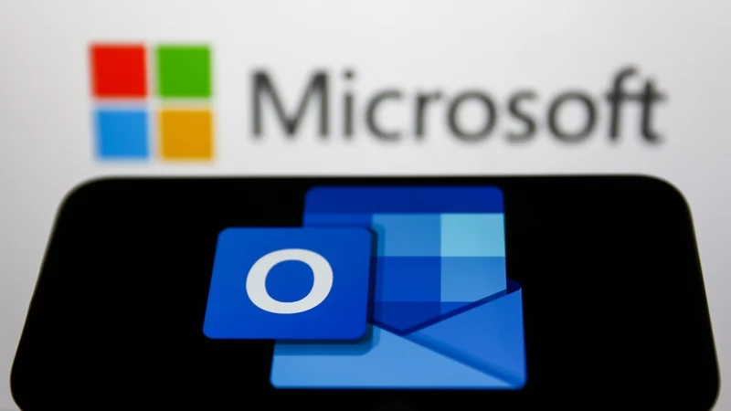 ui1y6 rtrmadp 3 microsoft layoffs headquarters 1