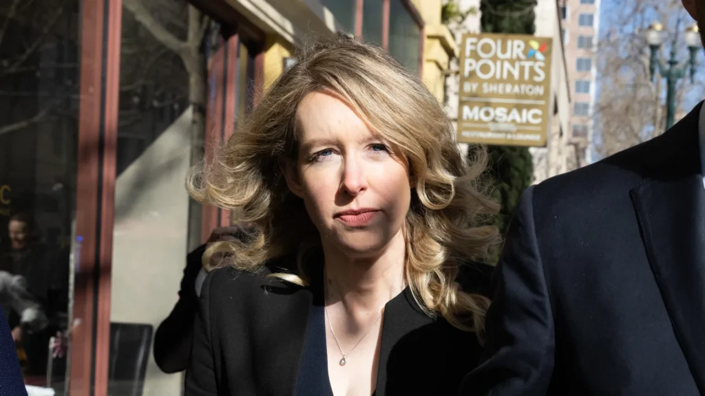 Siêu lừa Elizabeth Holmes kháng cáo bất thành 1 Elizabeth Holmes gamen.pro 250220251