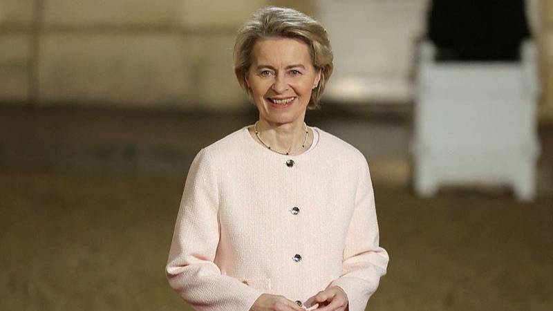 Châu Âu cam kết rót 200 tỷ USD cho sáng kiến AI 1 Ursula von der Leyen