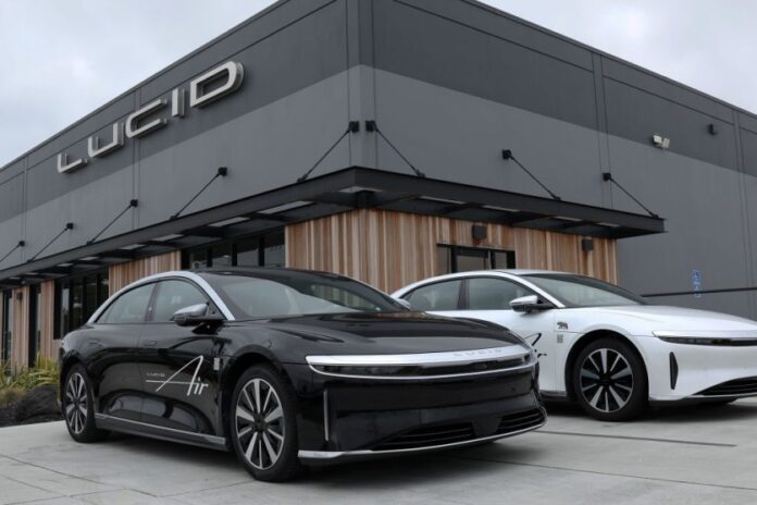 electric car maker lucid layoff 400 employees gamen.pro