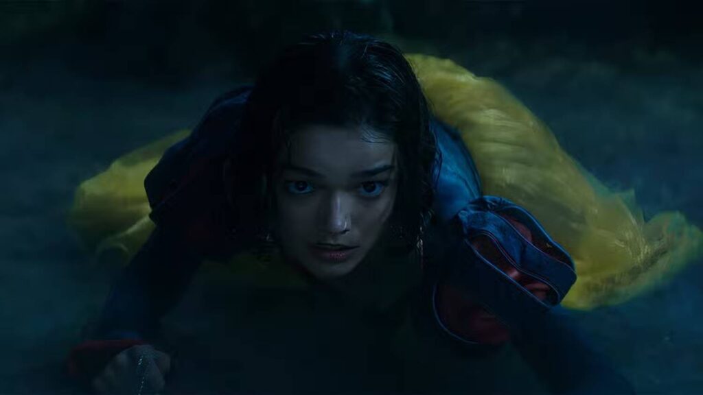 rachel zegler as snow white looking worried in snow white
