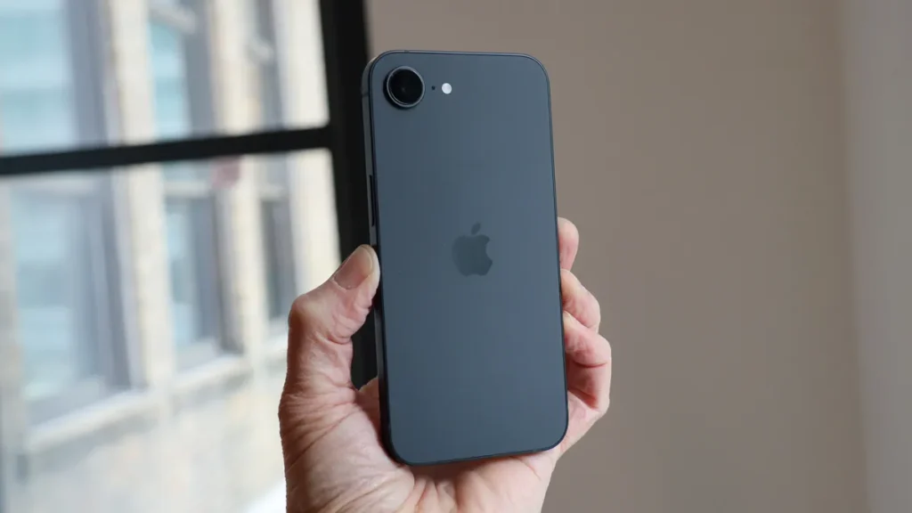 iPhone 16e 150320251