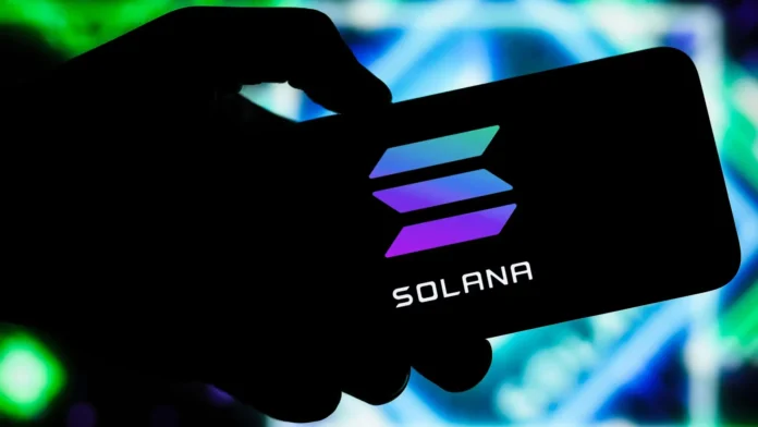 Solana Green Smartphone gID 7 gamen.pro