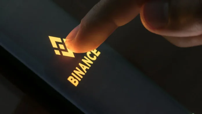 binance logo smartphone gID 7 gamen.pro