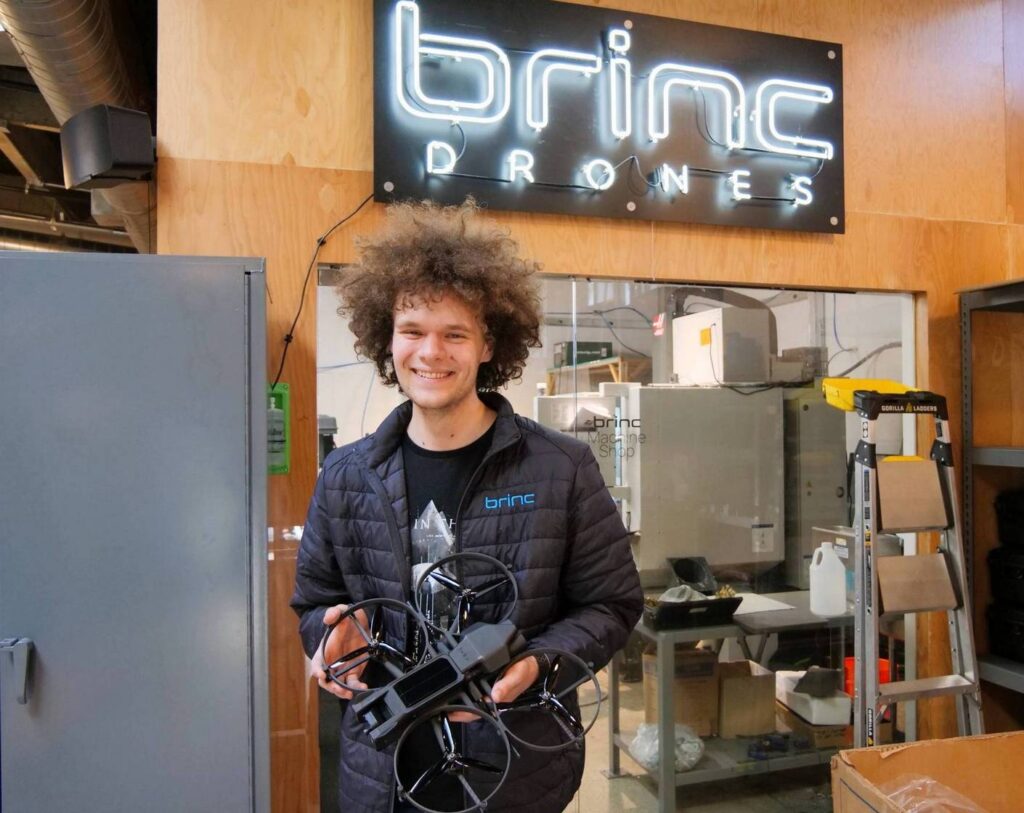 Thanh niên 25 tuổi huy động được 75 triệu USD 1 gamen.pro blake resnick brinc