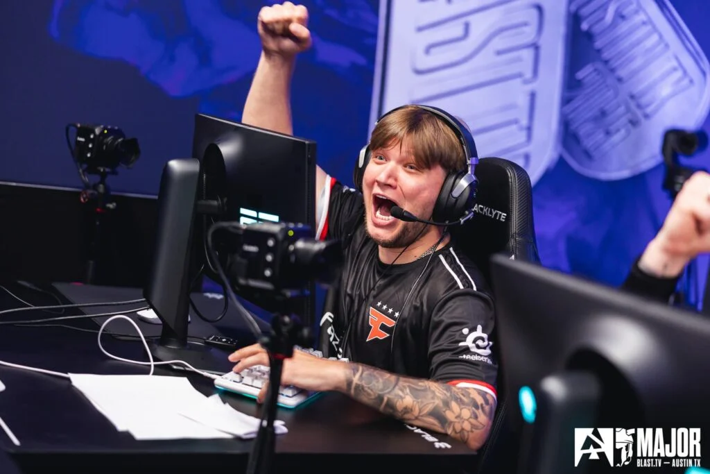 Huyền thoại s1mple trở lại CS2 nhờ bỏ rượu, chăm tập gym 2 gamen.pro cs2 s1mple austin major celebration 1024x683 1
