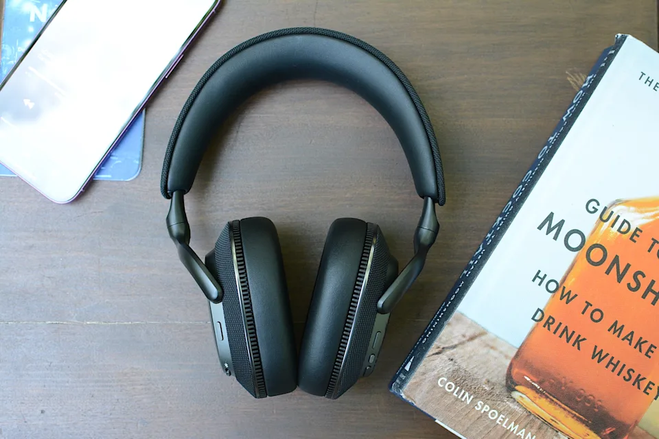 gamen.pro Bowers Wilkins Px7 S3 2