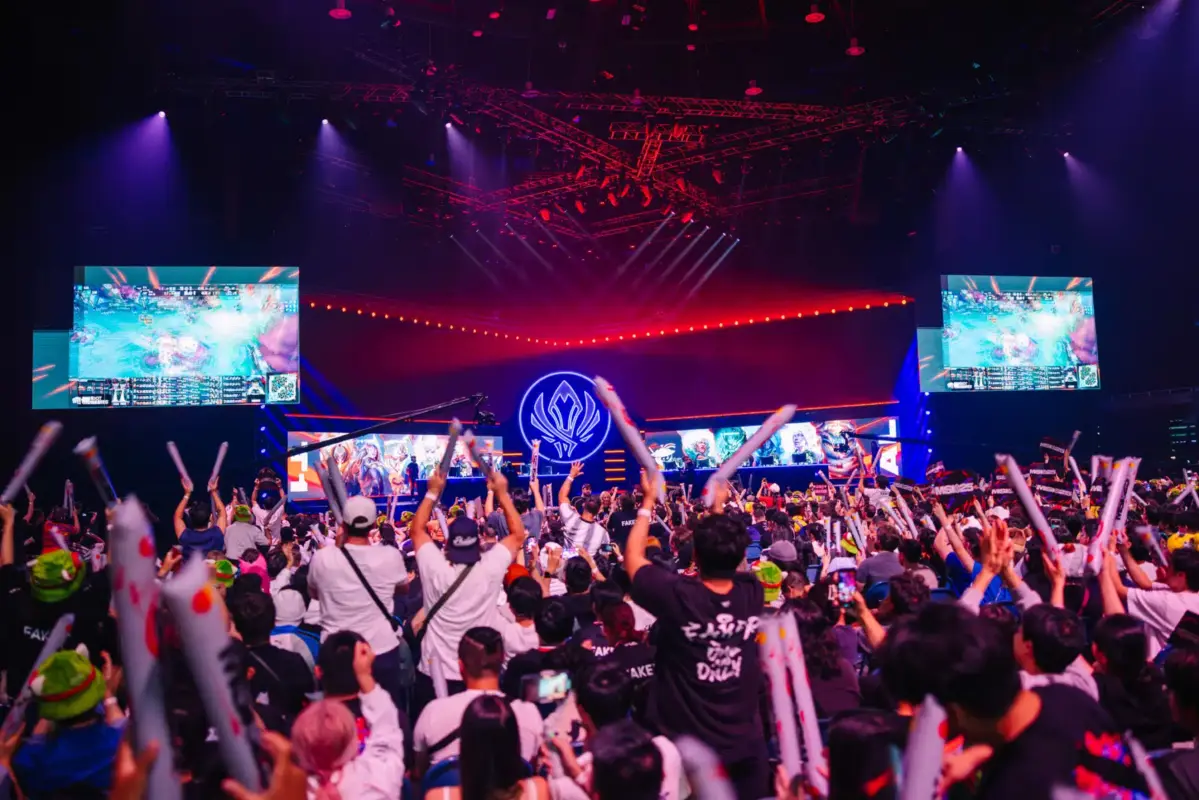 gamen.pro-msi-2025-fans-1