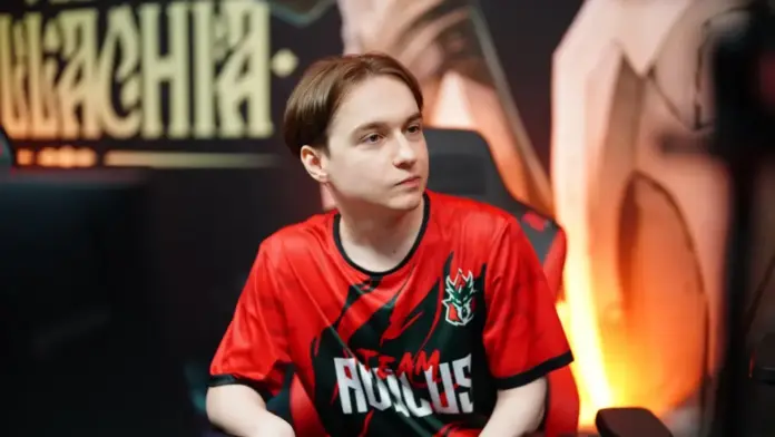gamen.pro AVULUS Smiling Knight