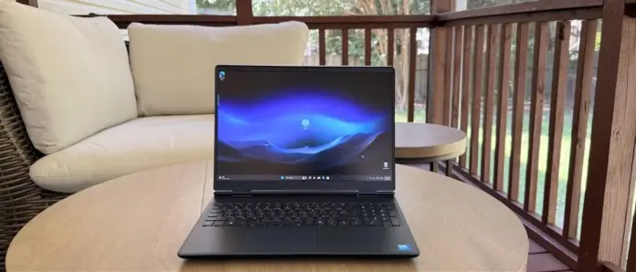 gamen.pro Alienware m16 R2 Aurora Edition 11