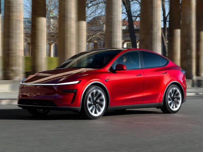 gamen.pro tesla model y in motion96