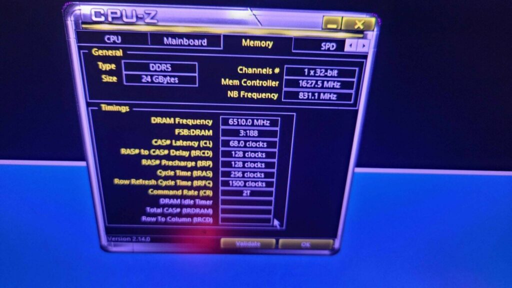 DDR5 Memory OC World Record 13000 MTps on Gigabyte Z890 AORUS Tachyon ICE Motherboard 1