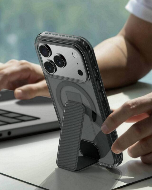 SP iPhone 17 EH Titan Pro 04