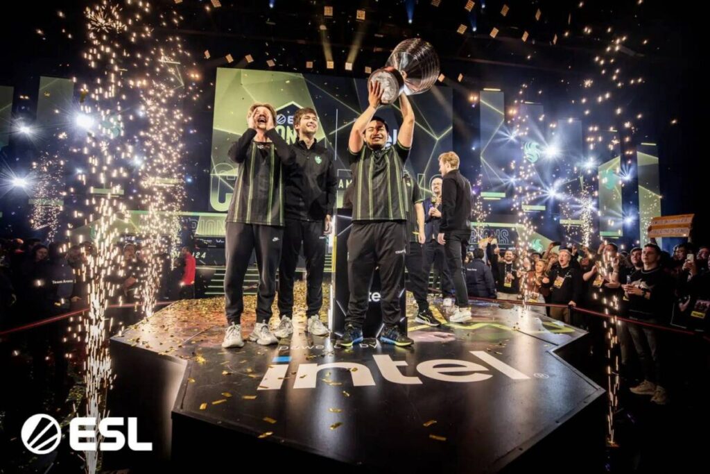 DreamHack lần đầu tiên đến Anh, kết hợp ESL One Birmingham 2026 1 gamen.pro 20240428 Adam Lakomy ESL One UK 28104 Enhanced NR