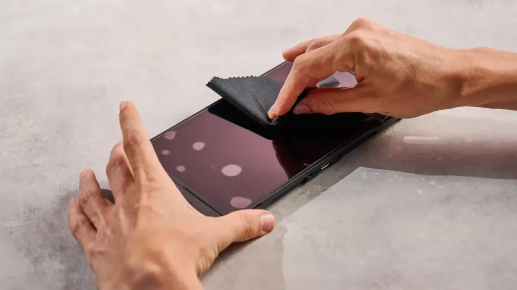 DBrand Prism 2.0 - Miếng dán biến Switch 2 thành lá chắn thép 2 gamen.pro Dbrand Prism 2.0 2