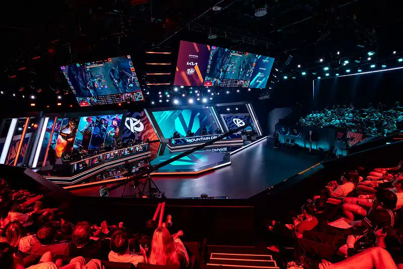 gamen.pro-LEC_Summer_Split_2025