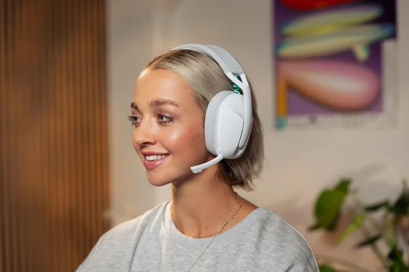 Logitech G ra mắt loạt sản phẩm tại sự kiện Logitech G PLAY 2025 6 gamen.pro Logitech G321 LIGHTSPEED Wireless Gaming Headset