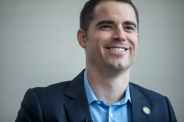 Roger Ver 1x 1
