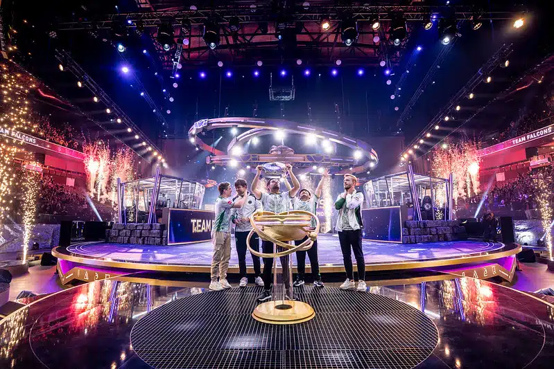 gamen.pro Team Falcons Dota 2 The international 2025