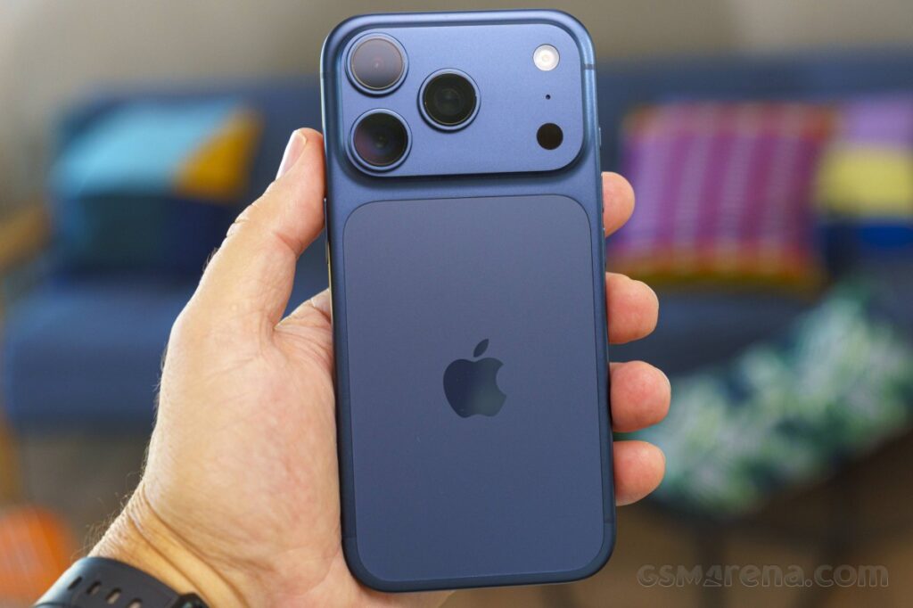 Rộ tin iPhone 18 series bước vào sản xuất thử nghiệ hàng loạt 1 gamen.pro iphone 17 23122025