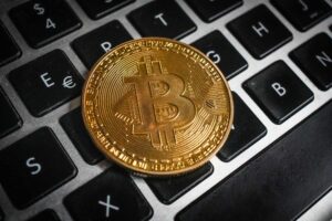 gamen.pro thumb bitcoin 2250148551 1d7bdd317cae4a5d8e4dd476e9da311e