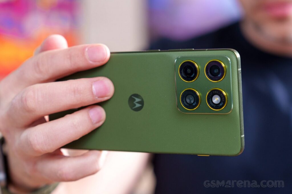 gamen.pro Motorola X70 thumb