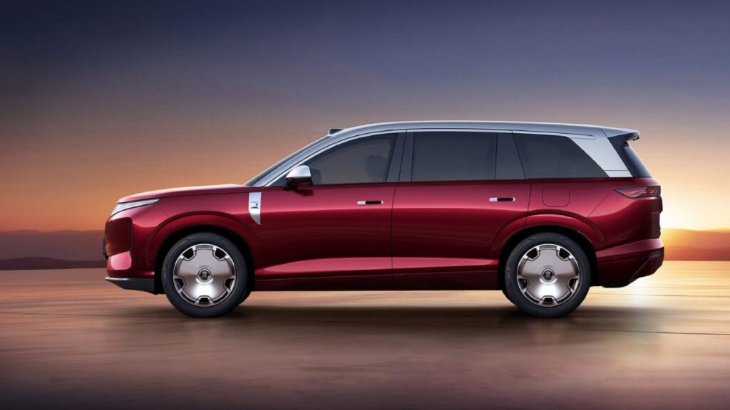 BYD hé lộ quái thú Great Tang với tầm hoạt động 950km 1 gamen.pro BYD Great Tang 1