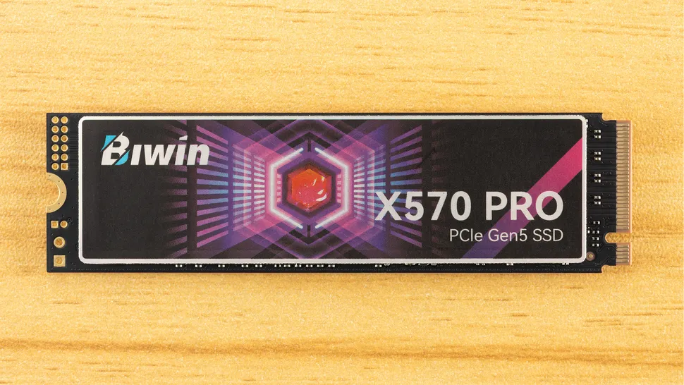 Biwin Black Opal X570 Pro SSD: Quái vật 8TB trong kỷ nguyên SSD PCIe 5.0 1 gamen.pro Biwin Black Opal X570 Pro SSD review 1