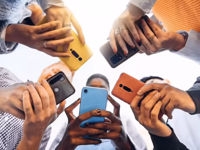 gamen.pro india smartphone market records highest ever q1 decline of 19