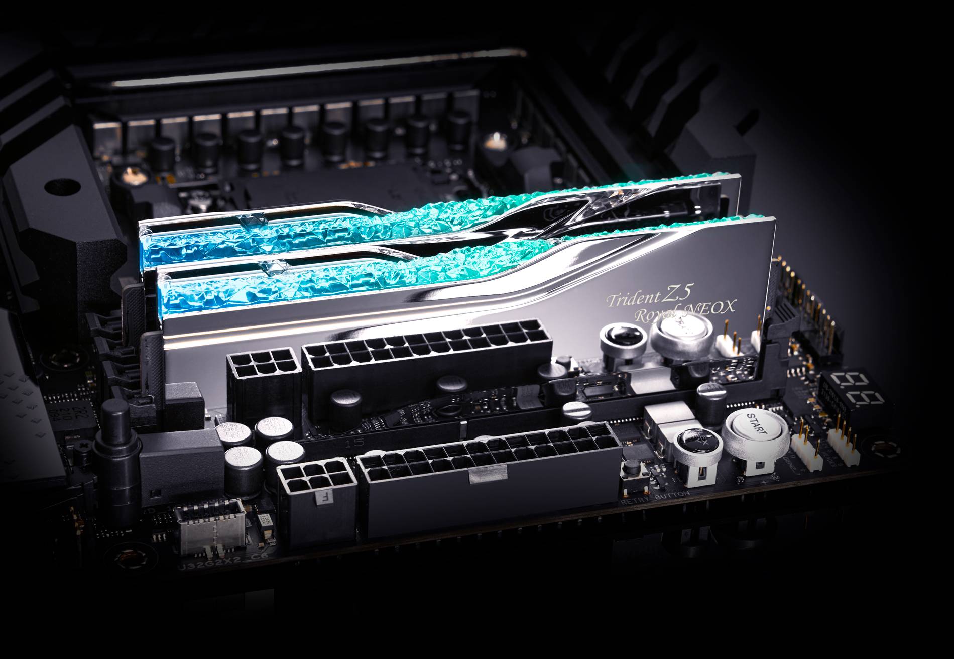 03 gskill trident z5 royal neox silver mb